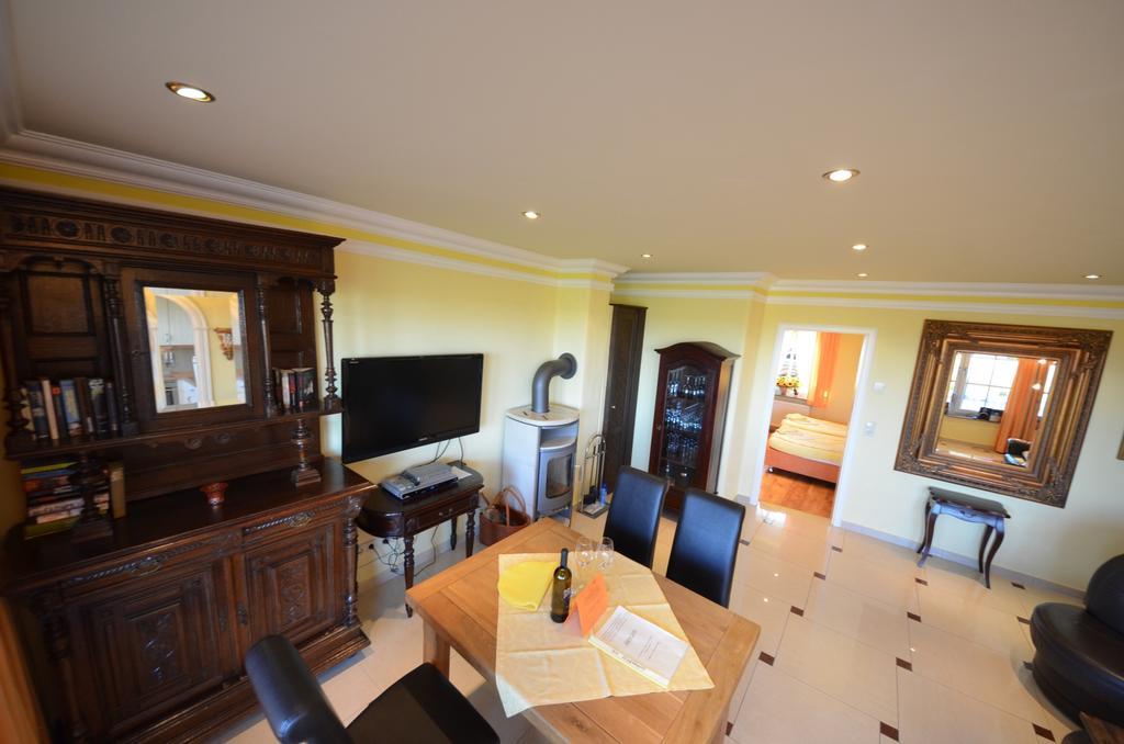 Reet Hausteile Sonnenkliff Und Kamp Apartment Гагер Екстериор снимка