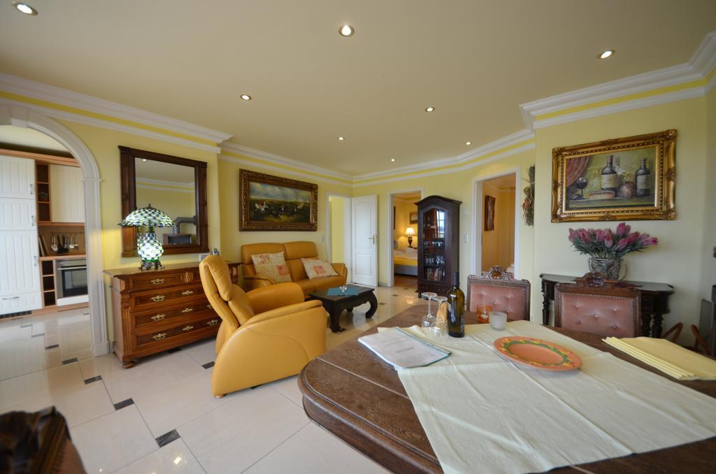Reet Hausteile Sonnenkliff Und Kamp Apartment Гагер Екстериор снимка