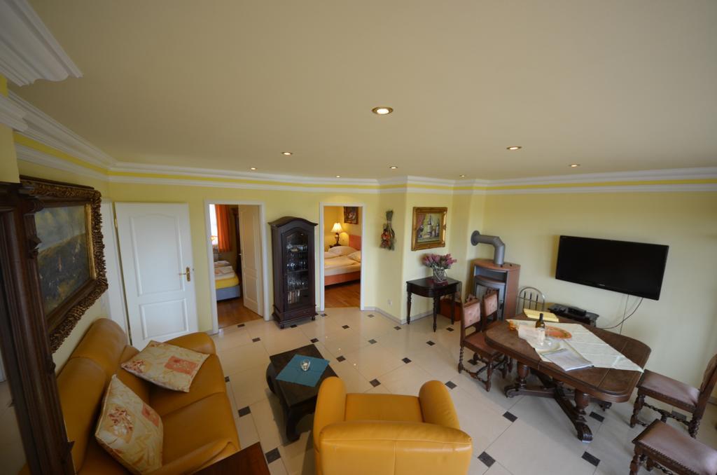 Reet Hausteile Sonnenkliff Und Kamp Apartment Гагер Екстериор снимка