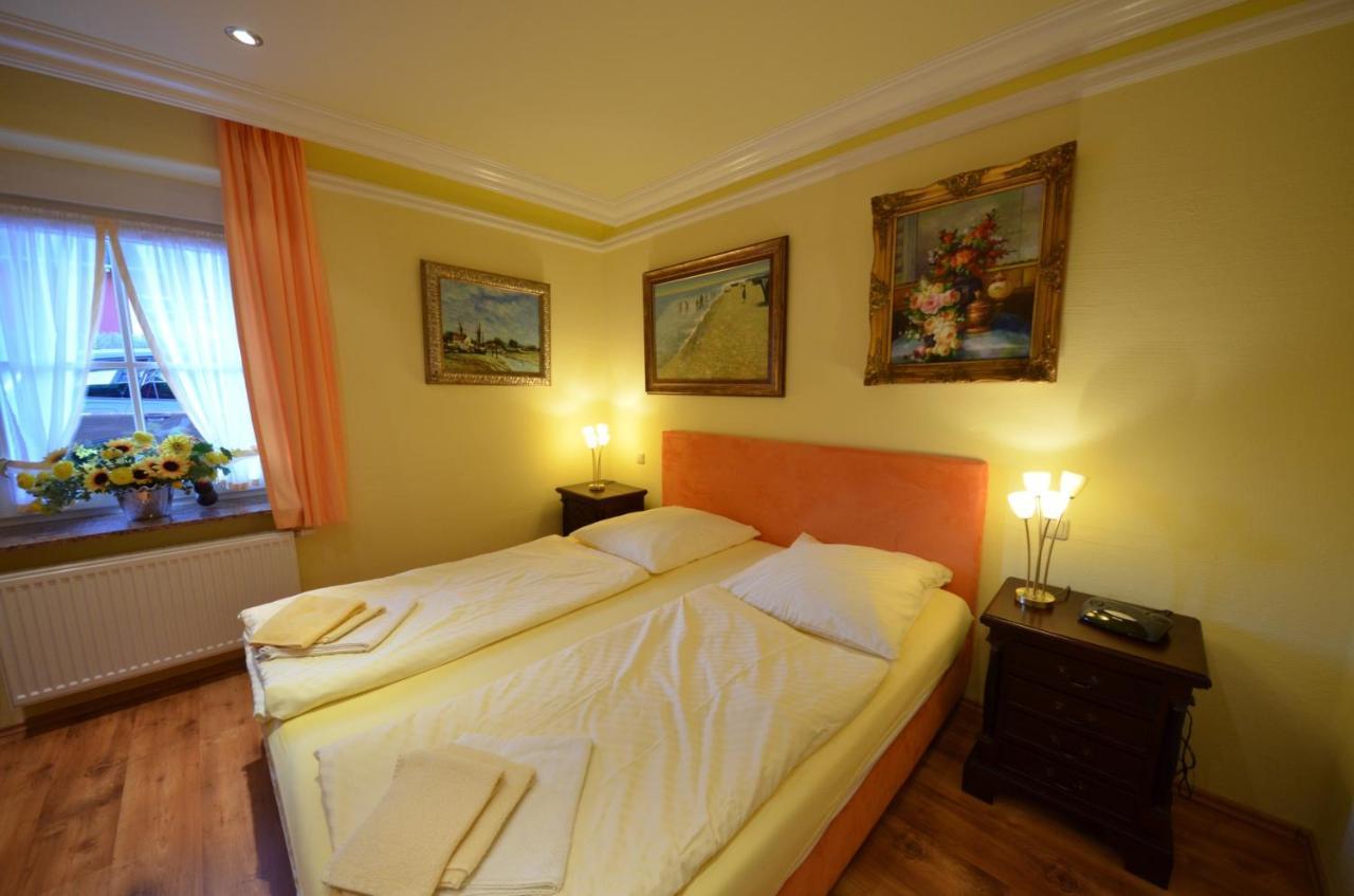 Reet Hausteile Sonnenkliff Und Kamp Apartment Гагер Екстериор снимка